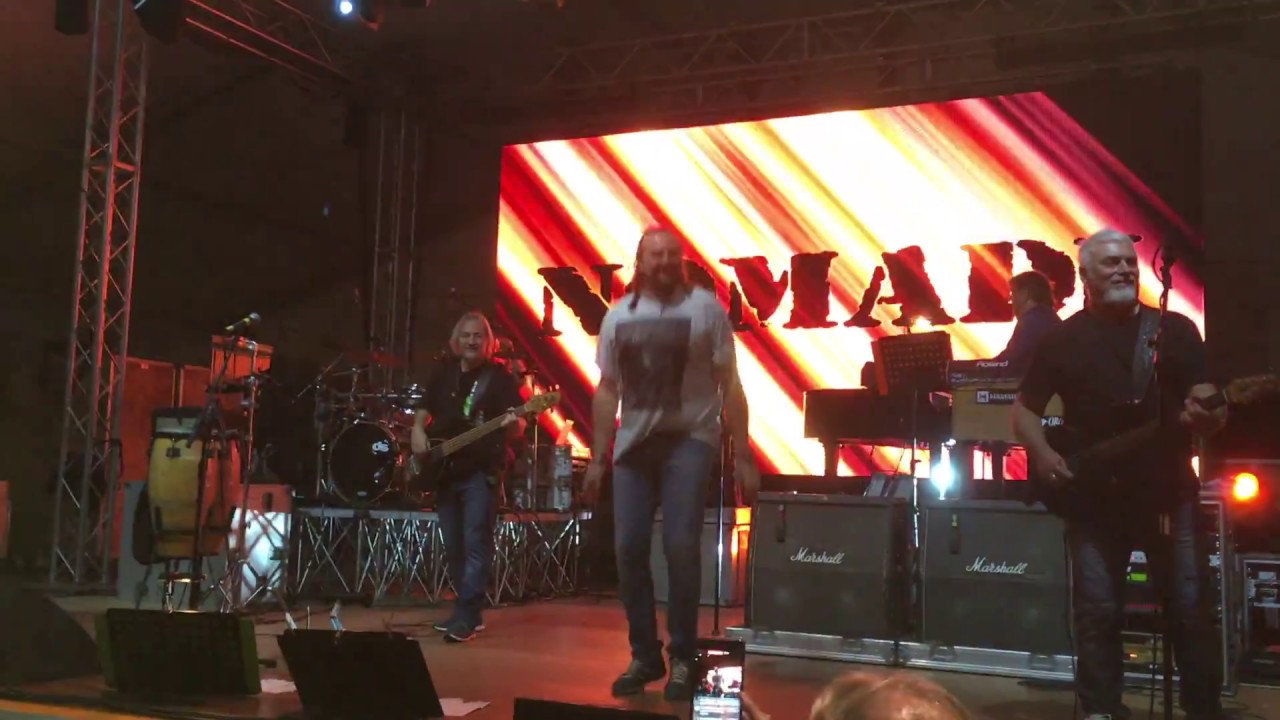 Io Vagabondo - I Nomadi in concerto a Sale (Al)