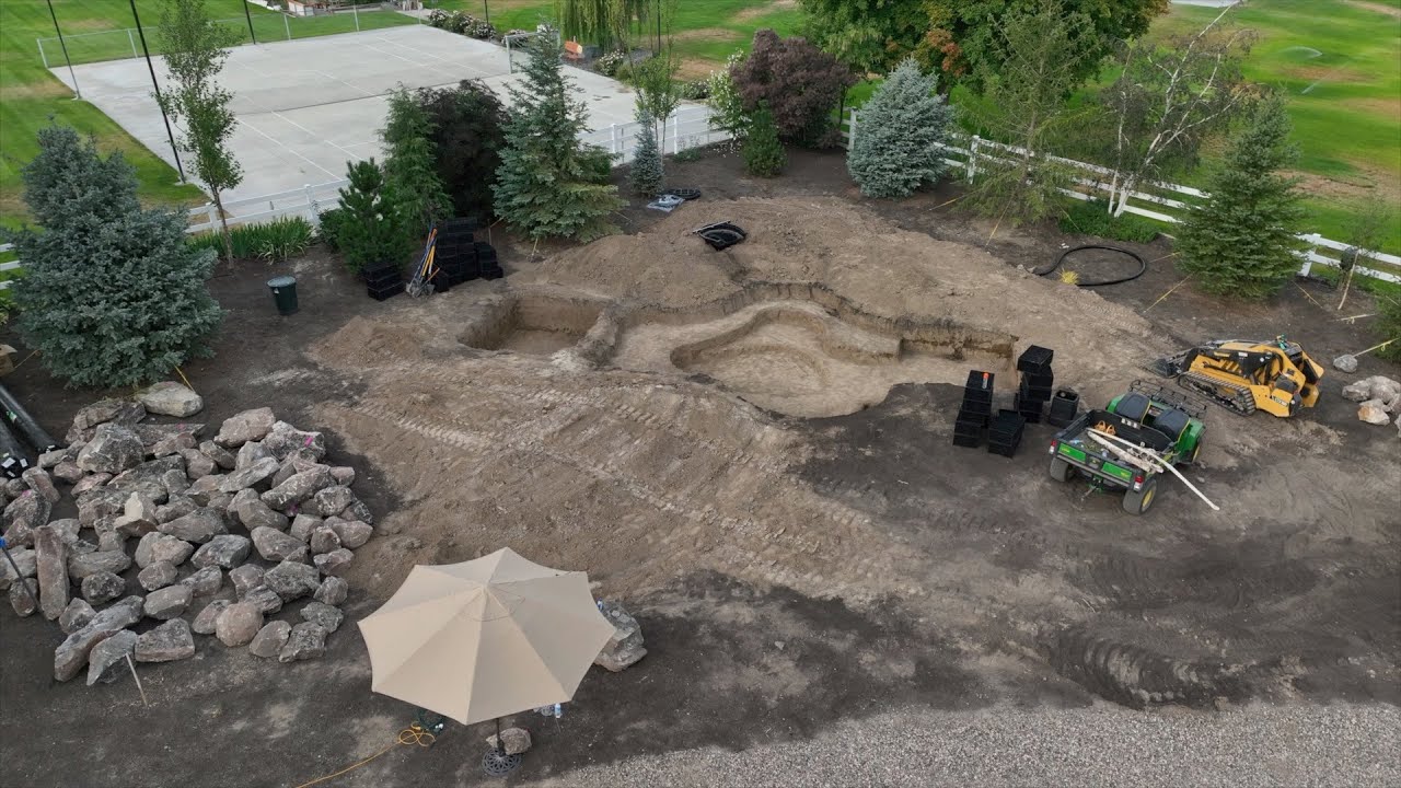 Aquascape Ecosystem Pond Installation Day 1!!! 💦🙌 // Garden Answer