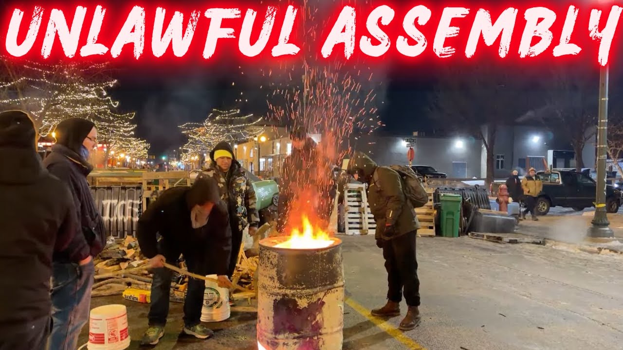 PORTLAND GASSING Protesters — LA Declares Unlawful Assembly After Minneapolis ICE Shooting