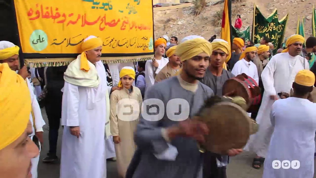 رصد | احتفالات الشارع المصري بالمولد النبوي الشريف