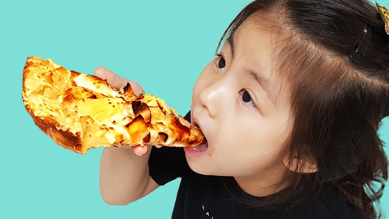 피자를 먹고 싶은데 돈이 부족해요!! 서은이의 집에 있는 동전 모으기 보물찾기 피자 배달 Collect Coins for Pizza