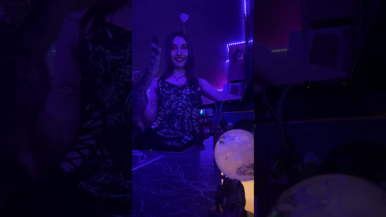 💜 