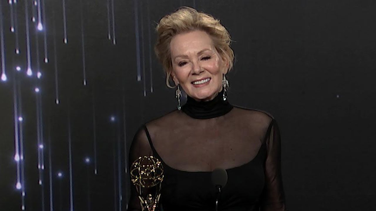 Emmys 2021: Jean Smart (Hacks) -- Full Backstage Interview