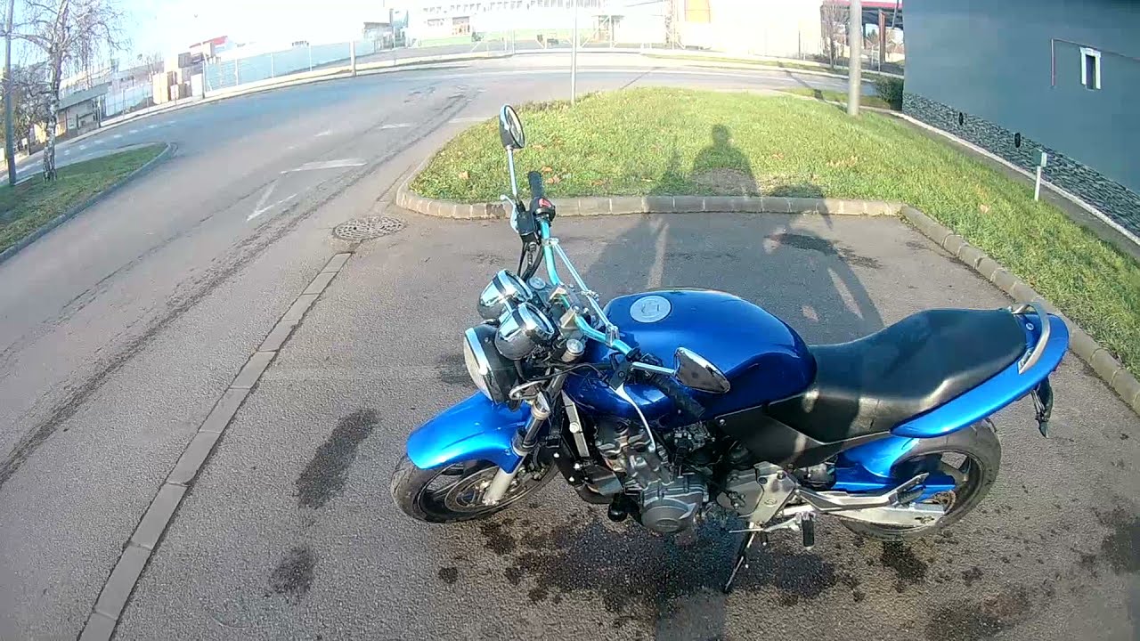 Honda CB 600 F bemutató, részletesen a Hornetről..