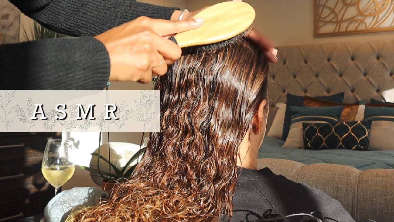 ASMR Curly Hair Brushing ~ No Talking ~ Comb & Brush ~ Scalp Massage ~ Water Spray ~ Soothing Sounds
