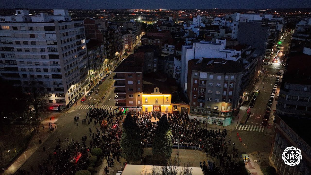 Salida Nazareno desde DRON. Procesión de Los Pasos 2023 (León).