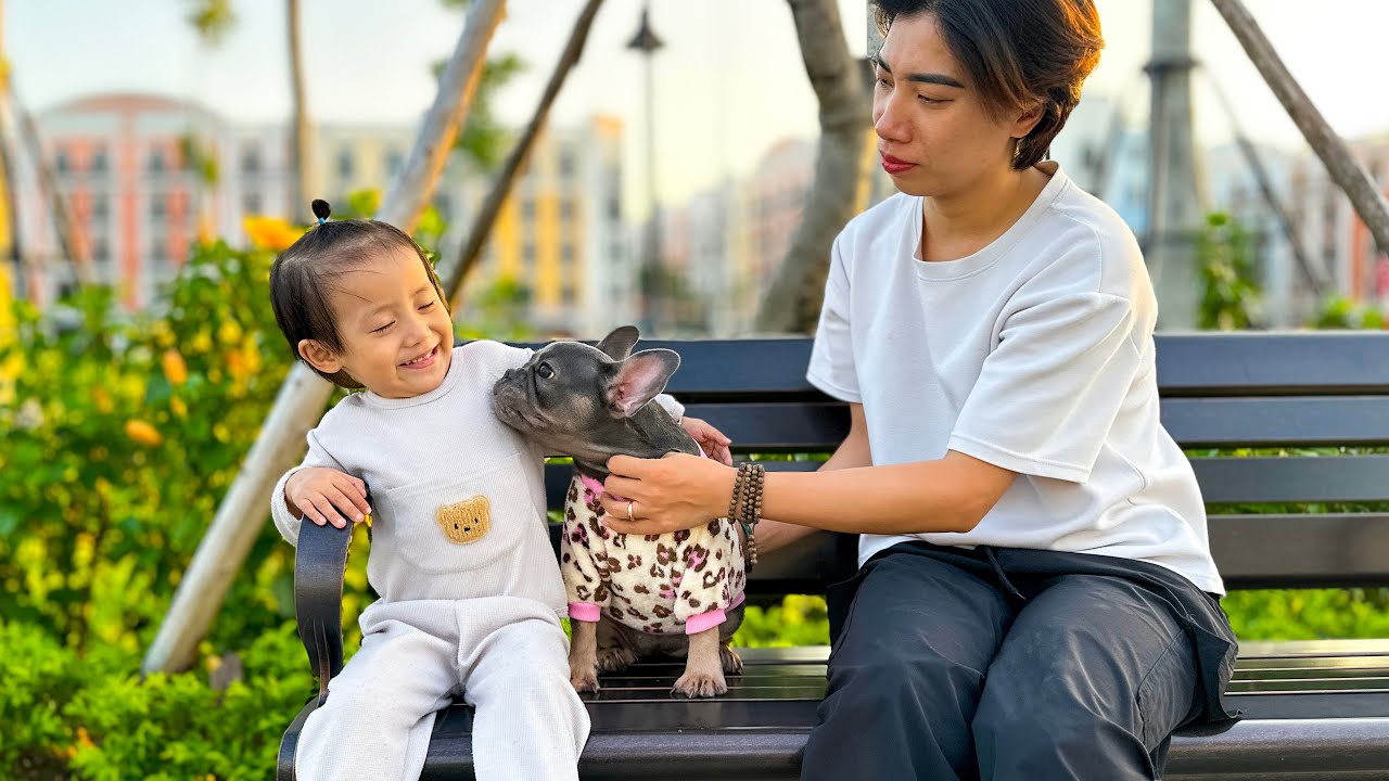 Mun Dog and Mom make Diem happy to forget the pain of Monkey Kaka