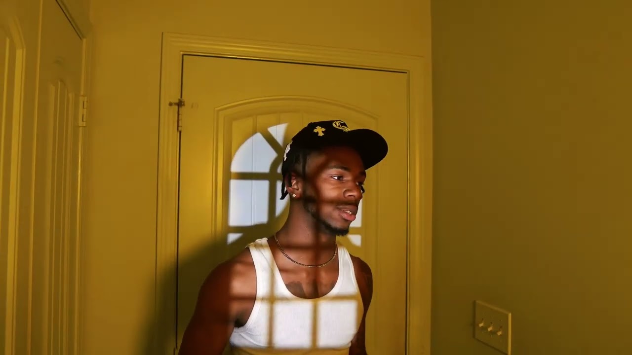 Dre guapo -INTRUSIVE THOUGHTS.