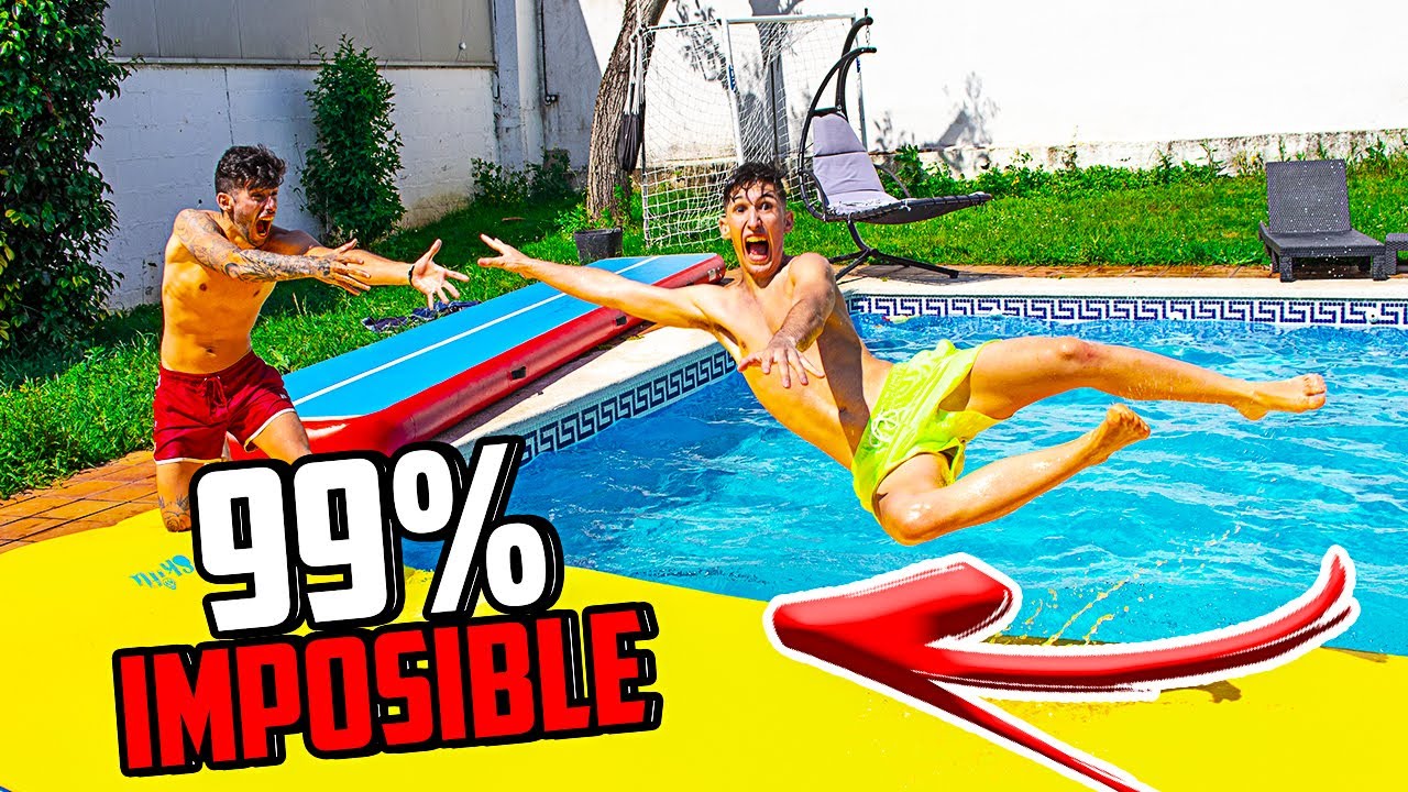 CRUZANDO LA PISCINA POR PRIMERA VEZ CON UN PUENTE 99% IMPOSIBLE !! || DAVIDISLA