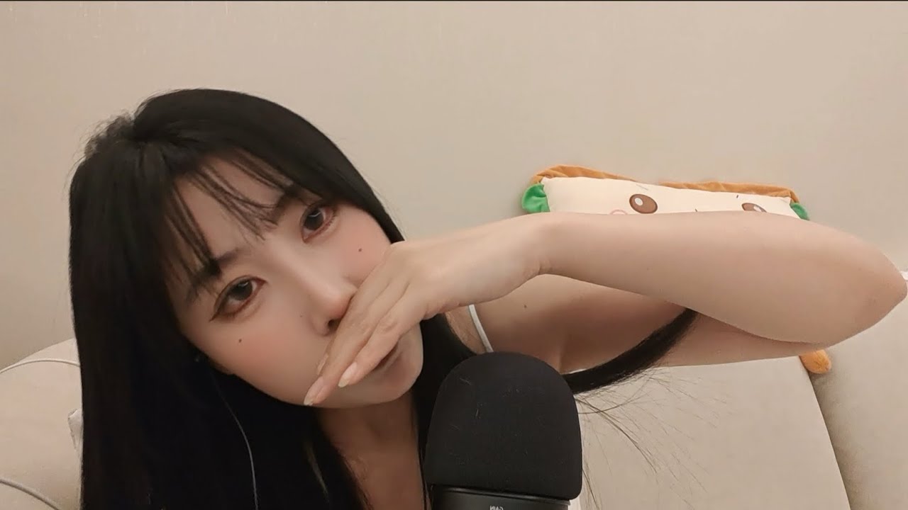 ASMR  Challenge 10 different fast oral sounds