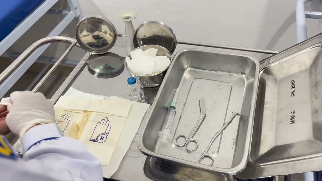 “Pemeriksaan dalam,amniotomi dan episiotomi”