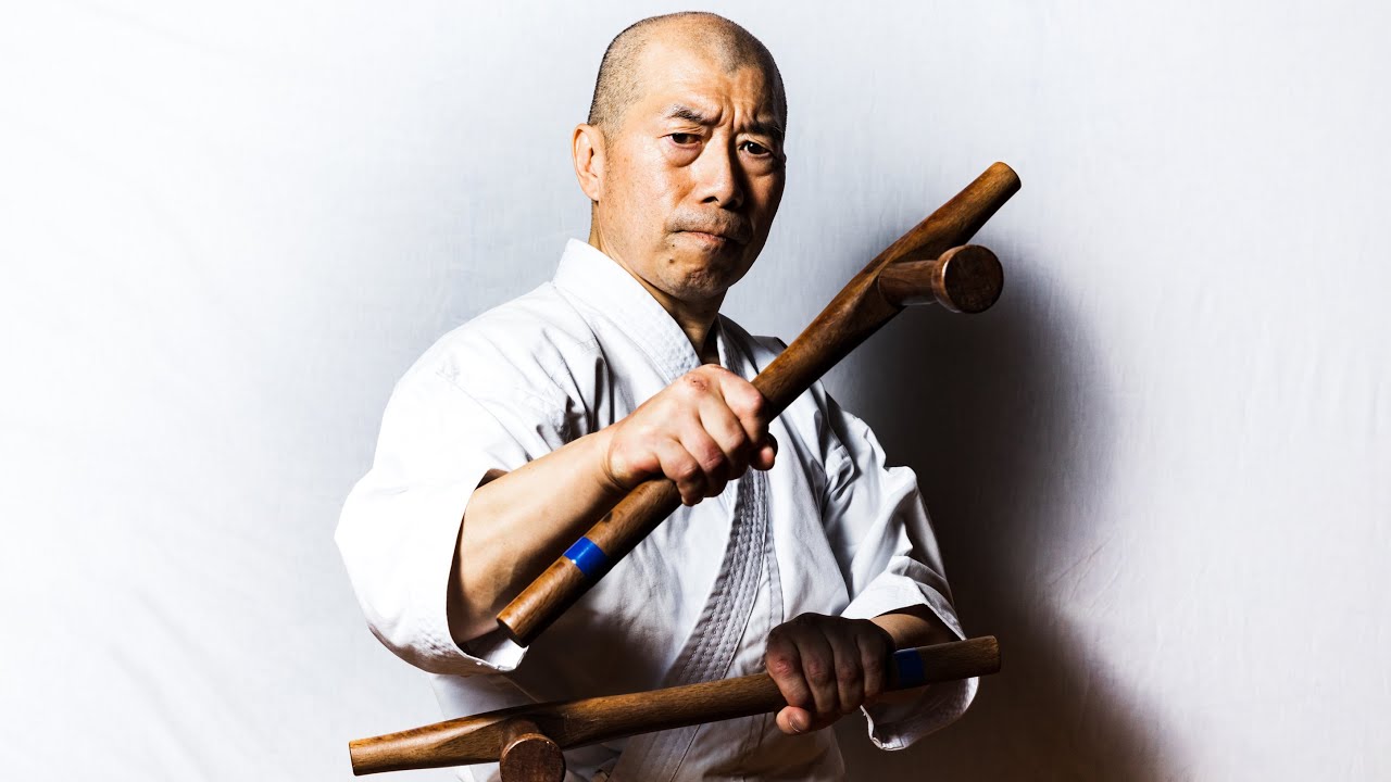 This is the defense techniques of Tonfa! （Ryukyukobudo）