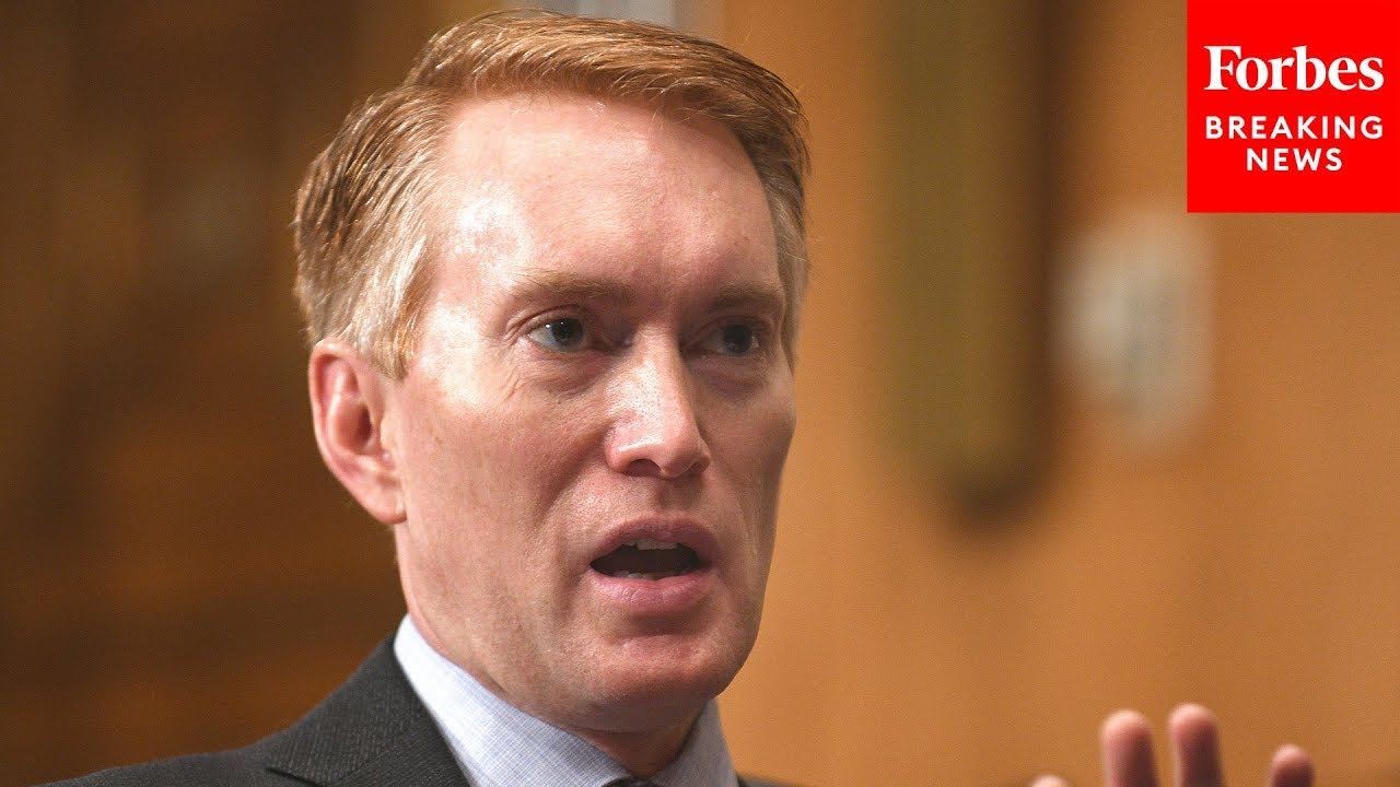 'How Is That Different...?': James Lankford Questions Intelligence Officials On Personnel Vetting