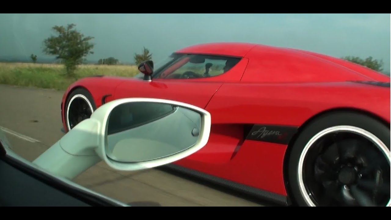 Koenigsegg Agera R vs Ferrari 458 Italia Interiour view (Race #1 from Ferrari)