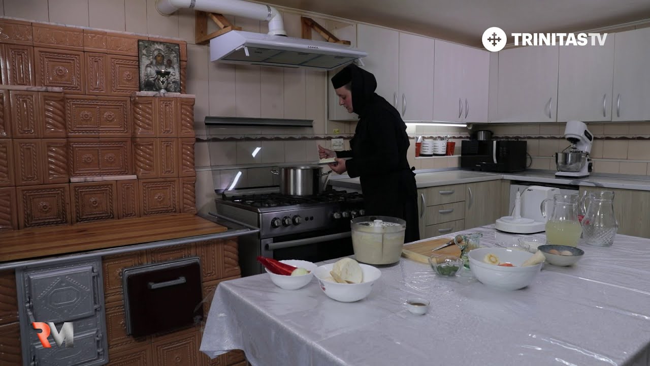 Ciorbă cu găluște din brânză – Rețetă din bucătăria Mănăstirii Moișeni
