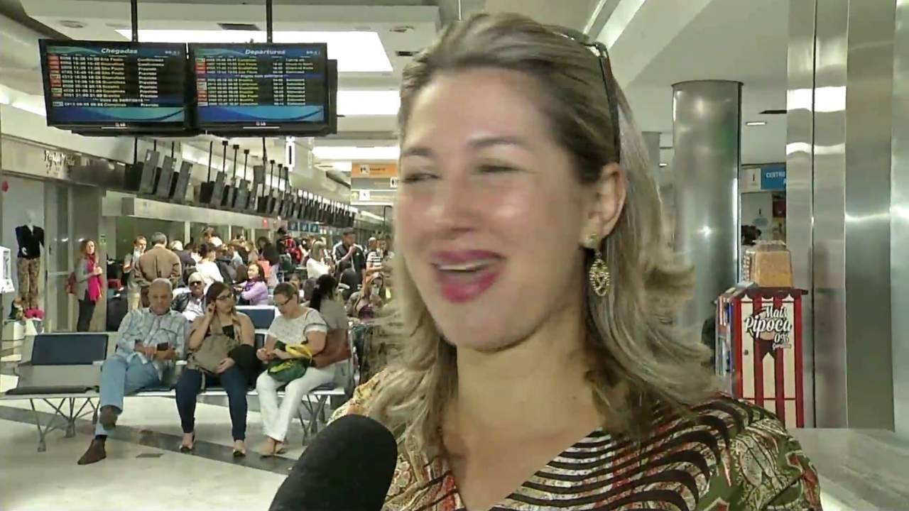 Mãe teve que doar filho e o reencontra após 30 anos de separação