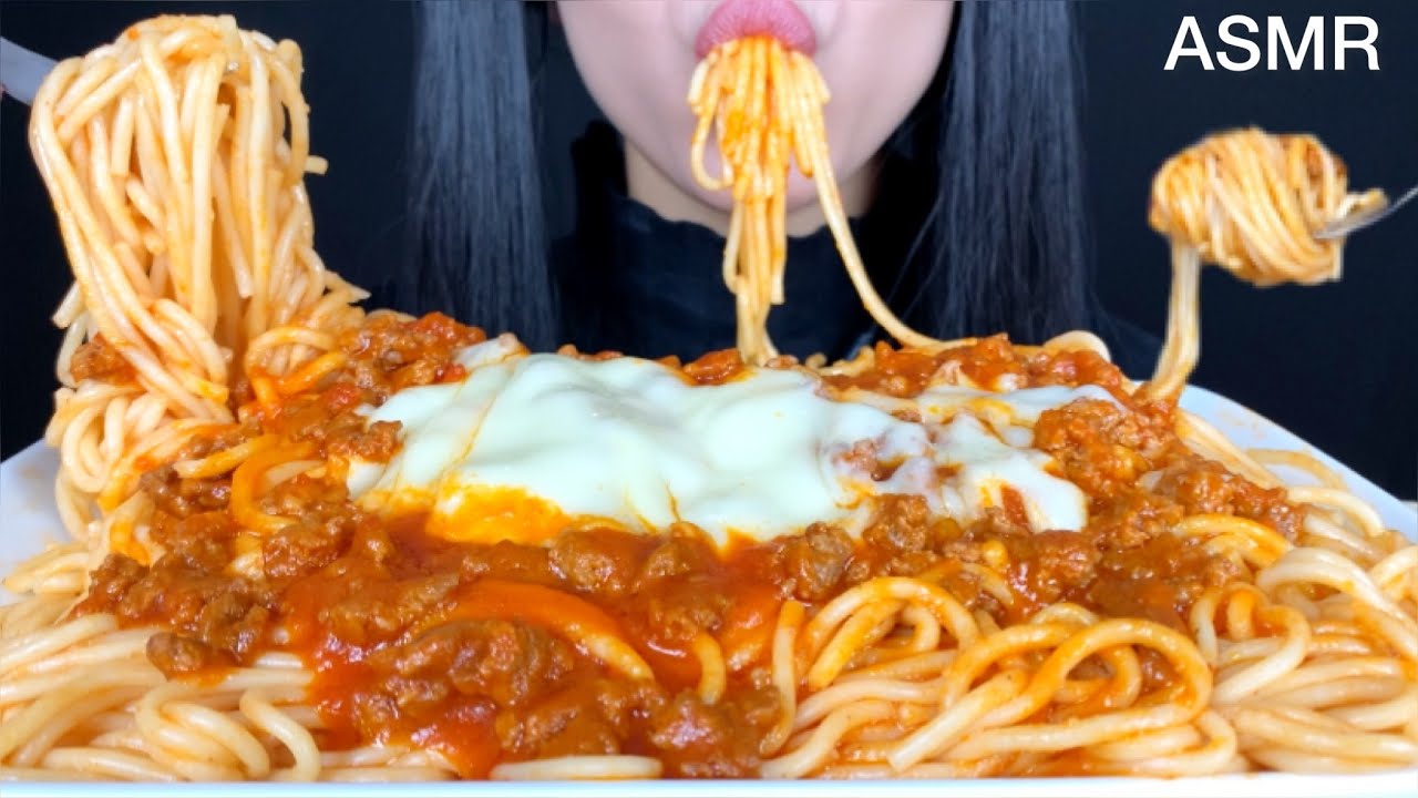 ASMR Spaghetti bolognese | Mukbang (Eating Sounds)
