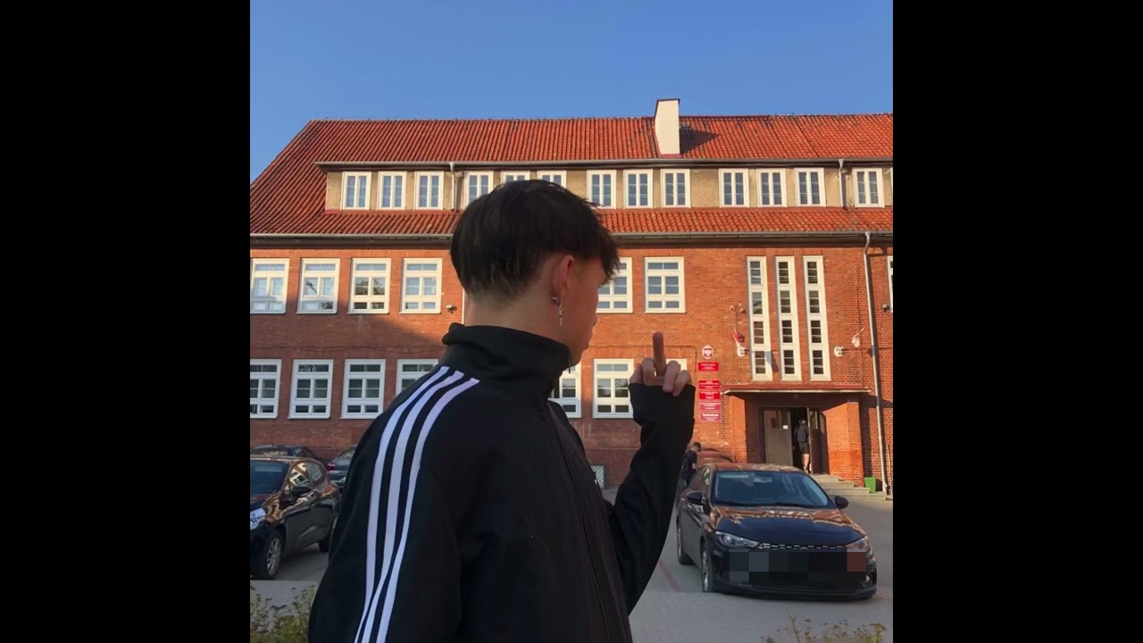 dekus - SCHOOL KILLS ARTISTS