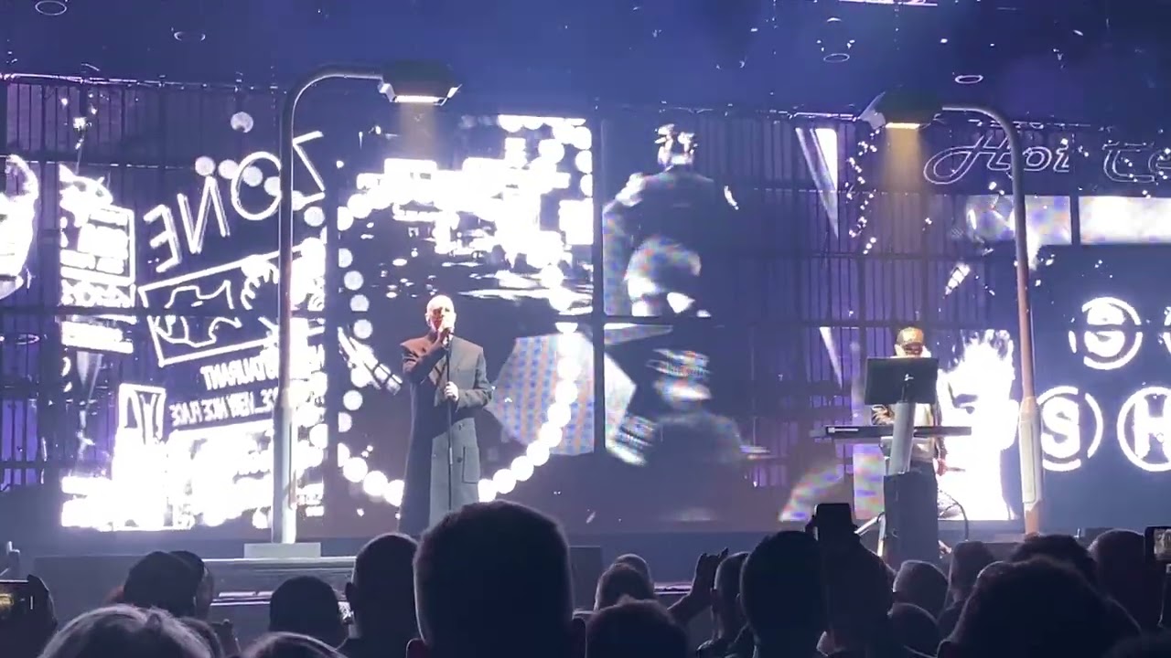 Pet Shop Boys - West End Girls - London O2 Arena - 22 May 2022