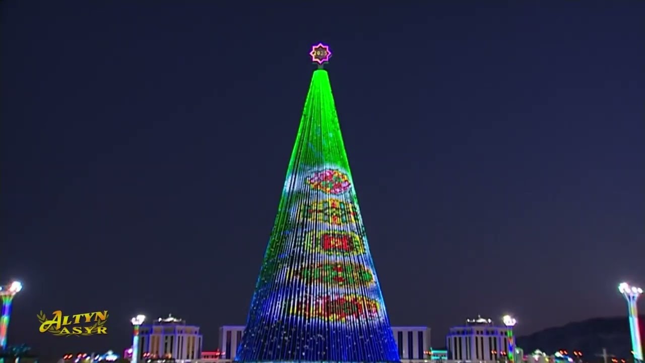 Arkadag şäherinde Täze ýyl Baş arçasynyň yşyklaryny ýakmak dabarasy geçirildi