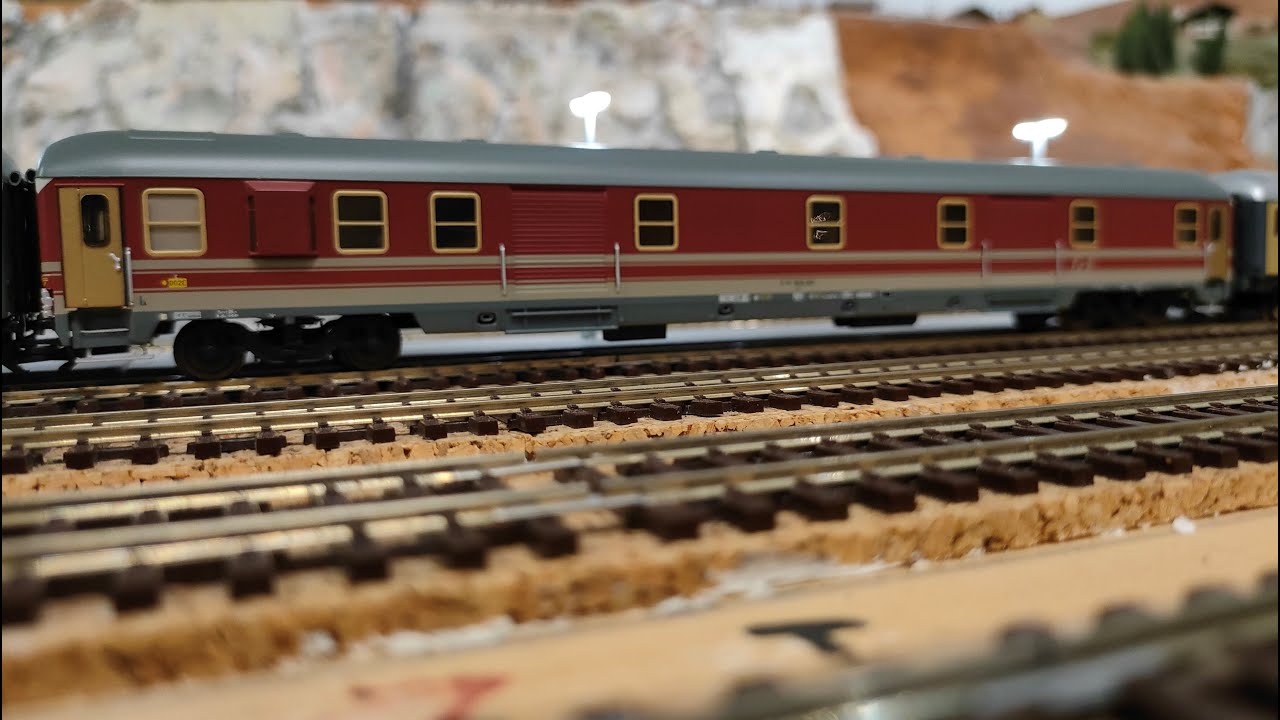 FS Treno postale/merci celeri Milano - Napoli  anno 1986