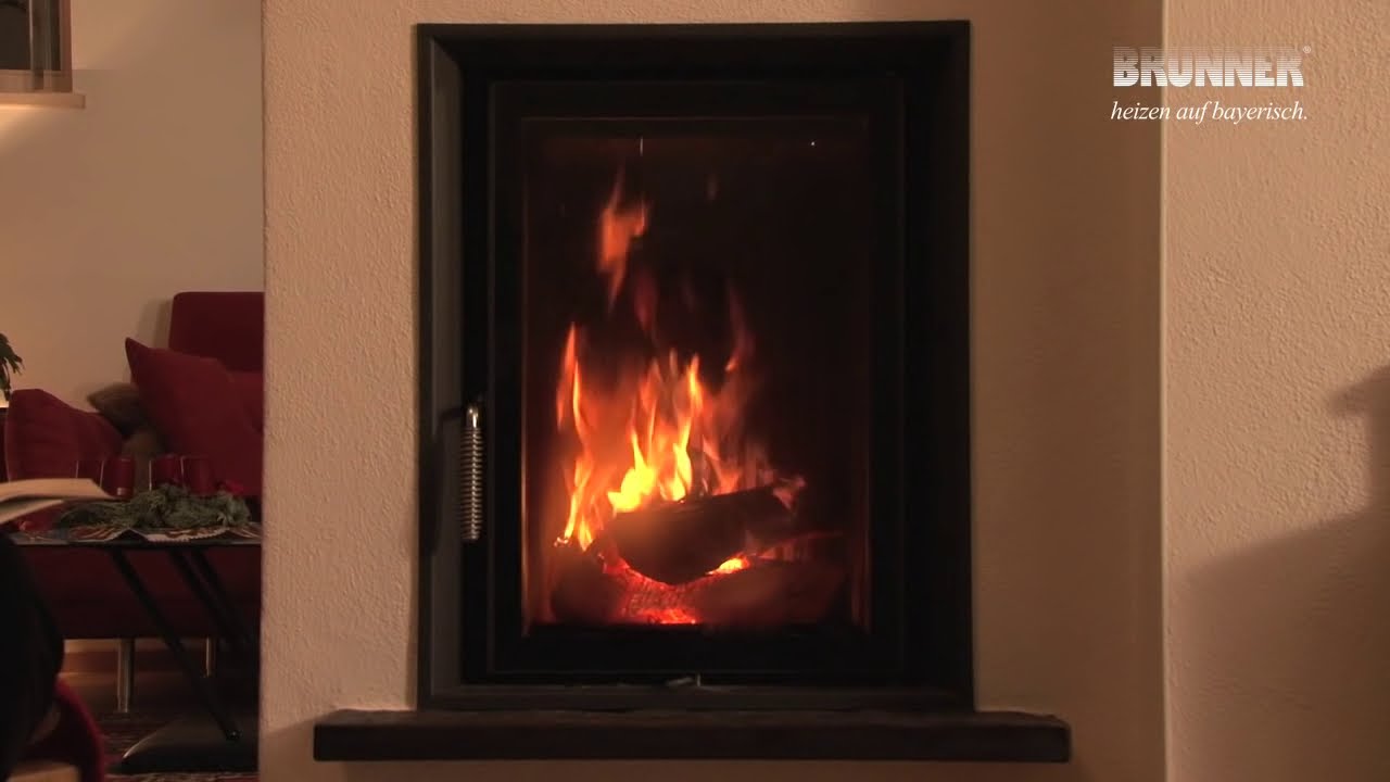 Brunner Kachelofen mit Systemspeicher