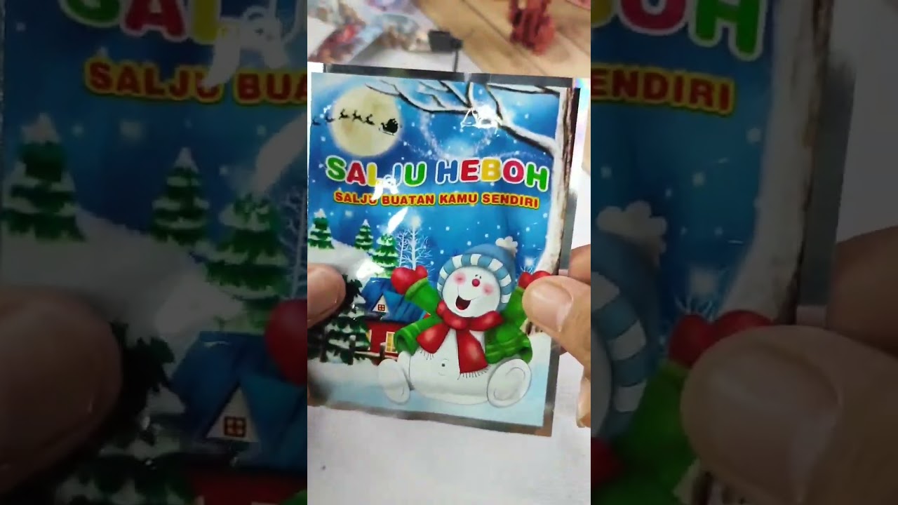 Membuat salju sendiri dari sebungkus Bubuk Salju Heboh.