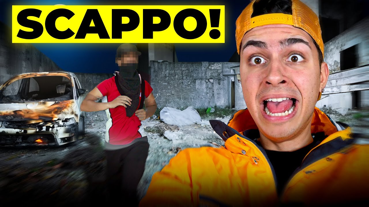 Uno Sconosciuto ci INSEGUE durante l'esplorazione... (città fantasma)