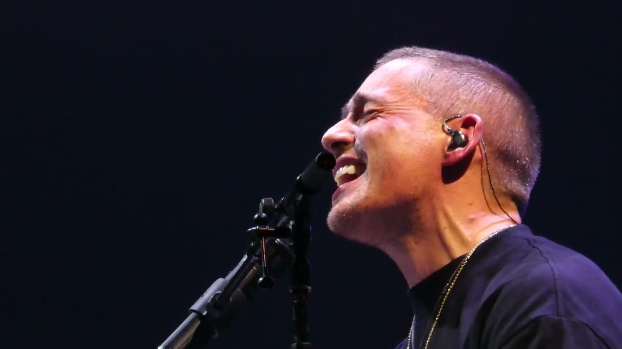 Dermot Kennedy - 
