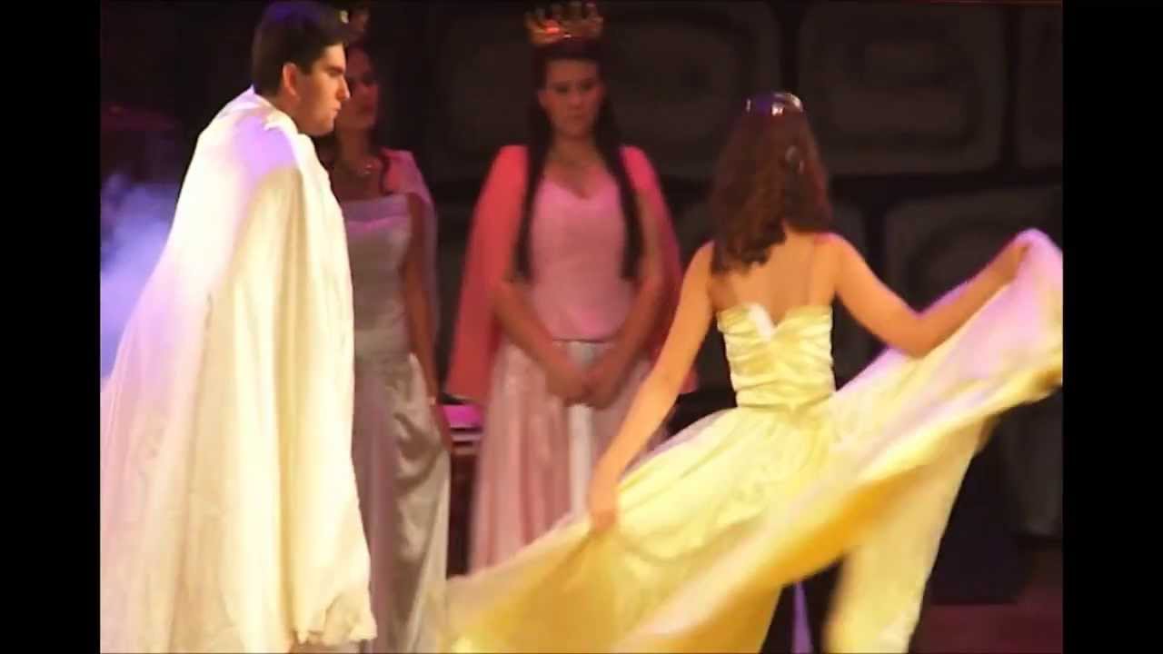 Foi no Mês de Dezembro - Anastasia: O Musical 2013