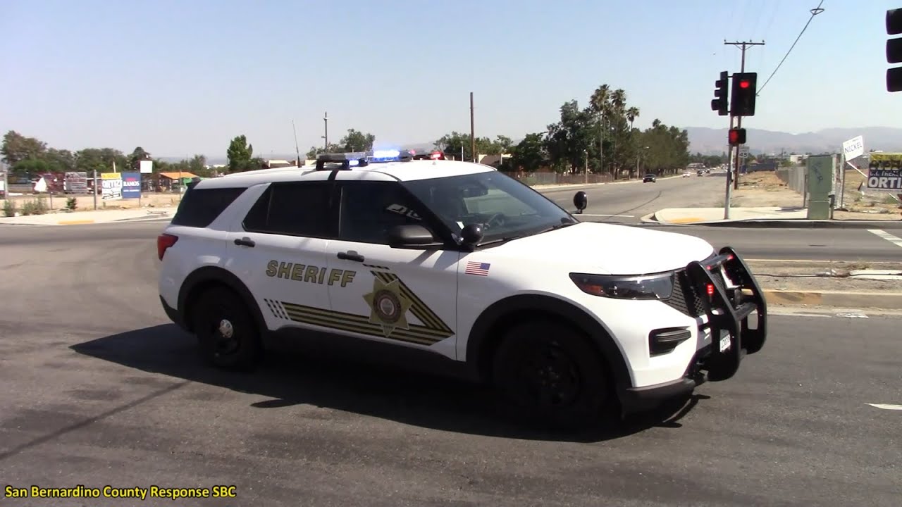 SBC Sheriff Units Responding To A Gun Shot Victim In Area Of Baseline St