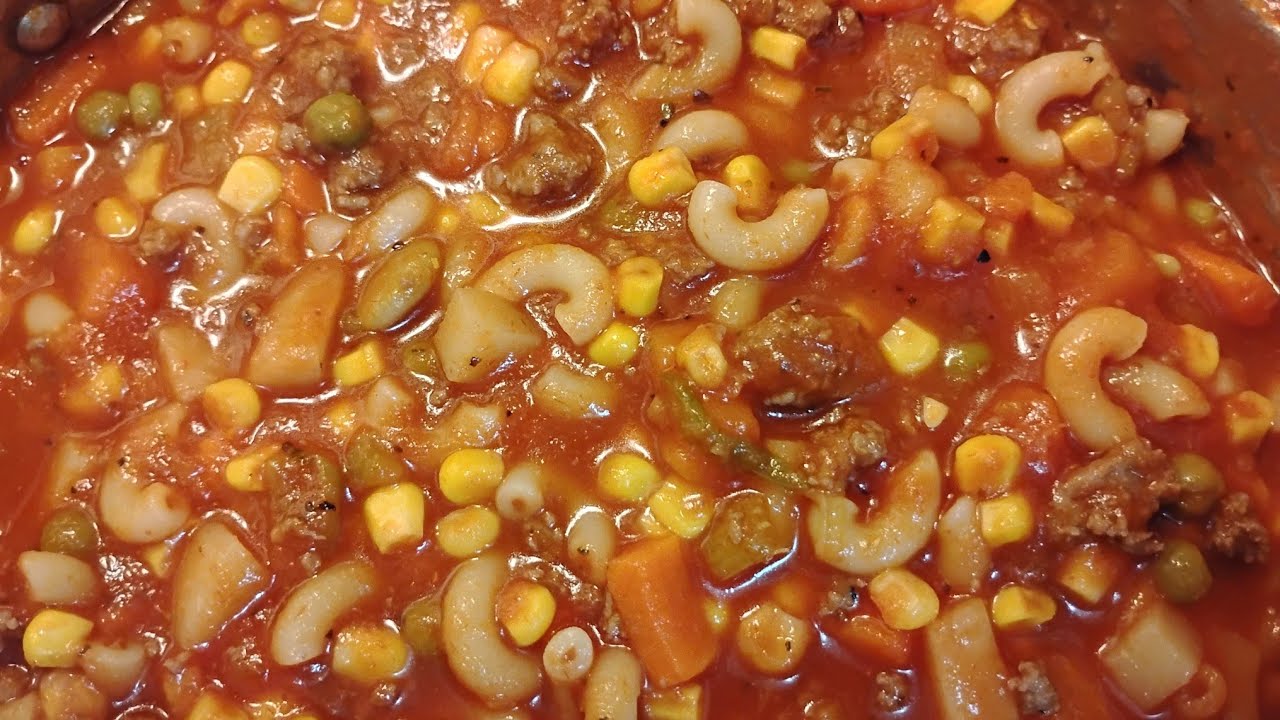 @JustCOOKINGIt                       Easy Hamburger Vegetable Soup