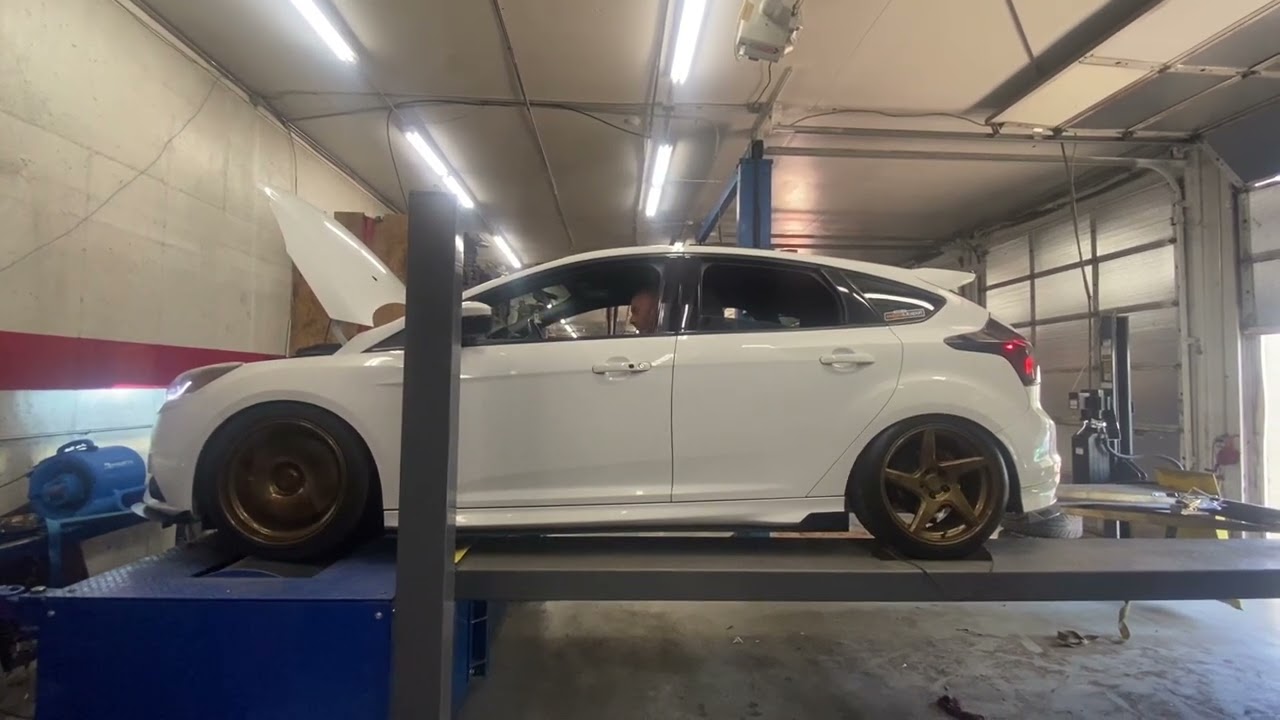 Big Turbo Focus ST makes 440 whp!