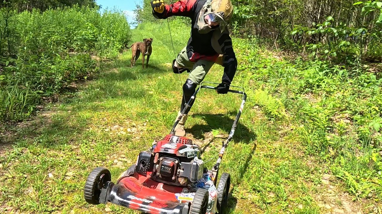 How to operate a push mower 🫡