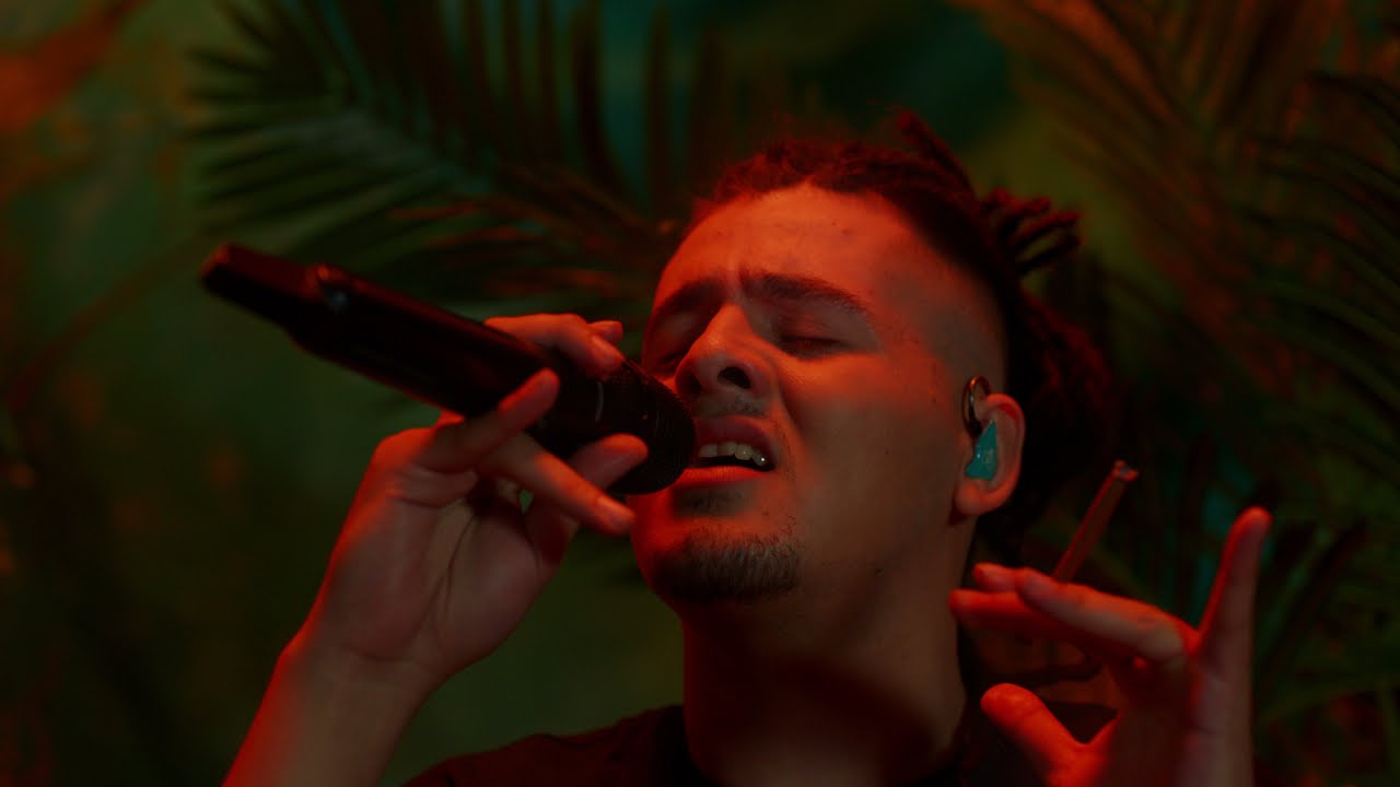 DrefQuila - Qu&eacute; Ser&aacute; (en vivo) | Una flor en el cemento 🌷