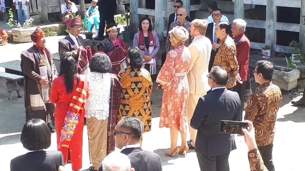 KUNJUNGAN RAJA & RATU BELANDA DI DUSUN SIAMBAT DALAN, DESA LINTONG NIHUTA  TAMPAHAN Part 1