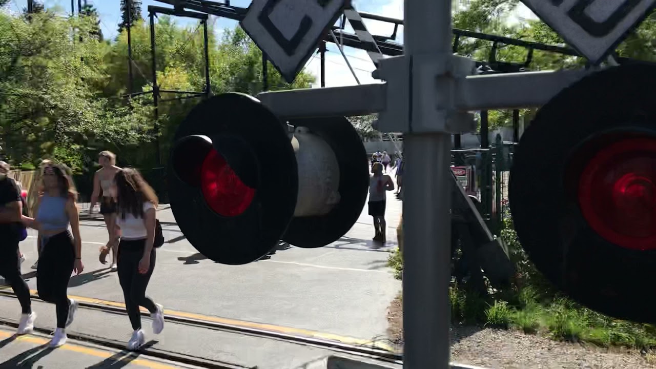 Six flags great America railroad crossing