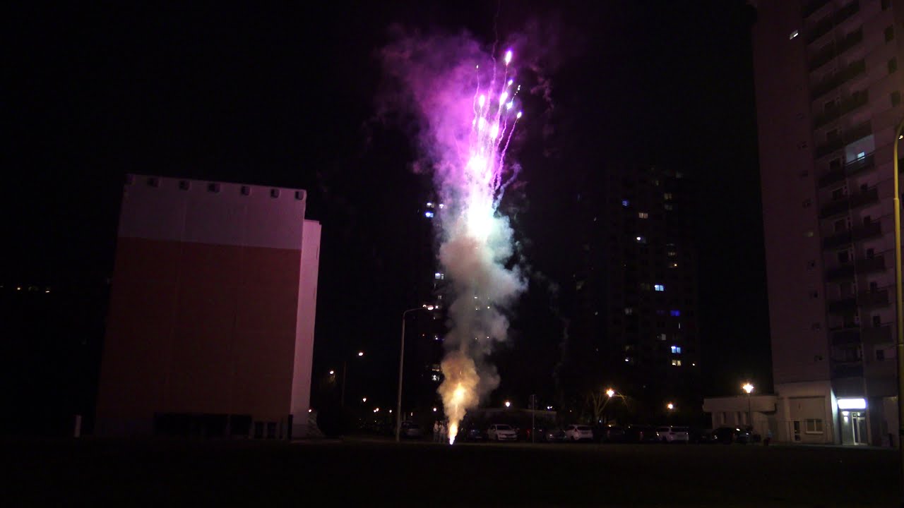 Silvester auf Neujahr in Halle-Neustadt 2020 / 2021