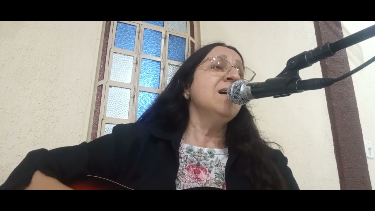 Ó AUGUSTA RAINHA DOS CÉUS 