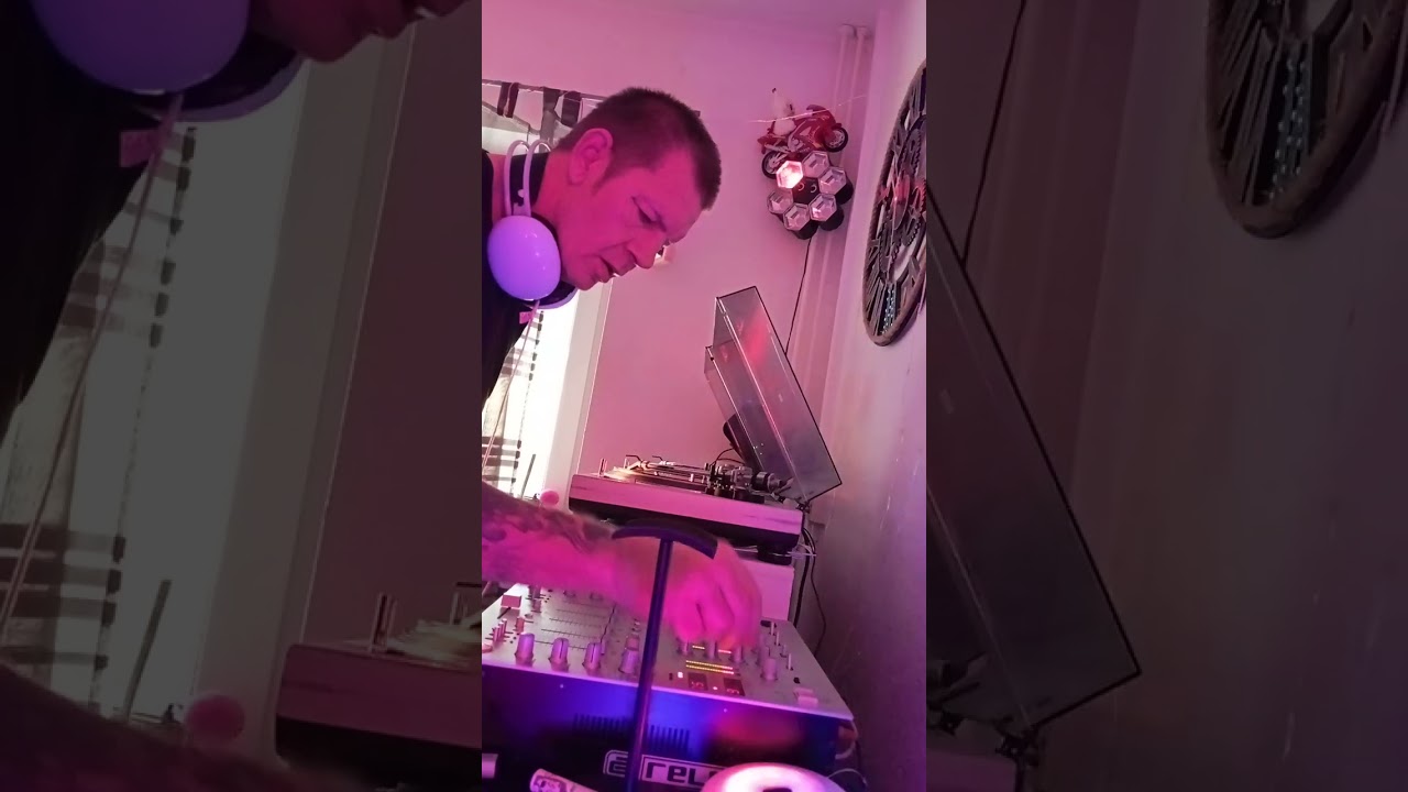 DJ.M.kelly