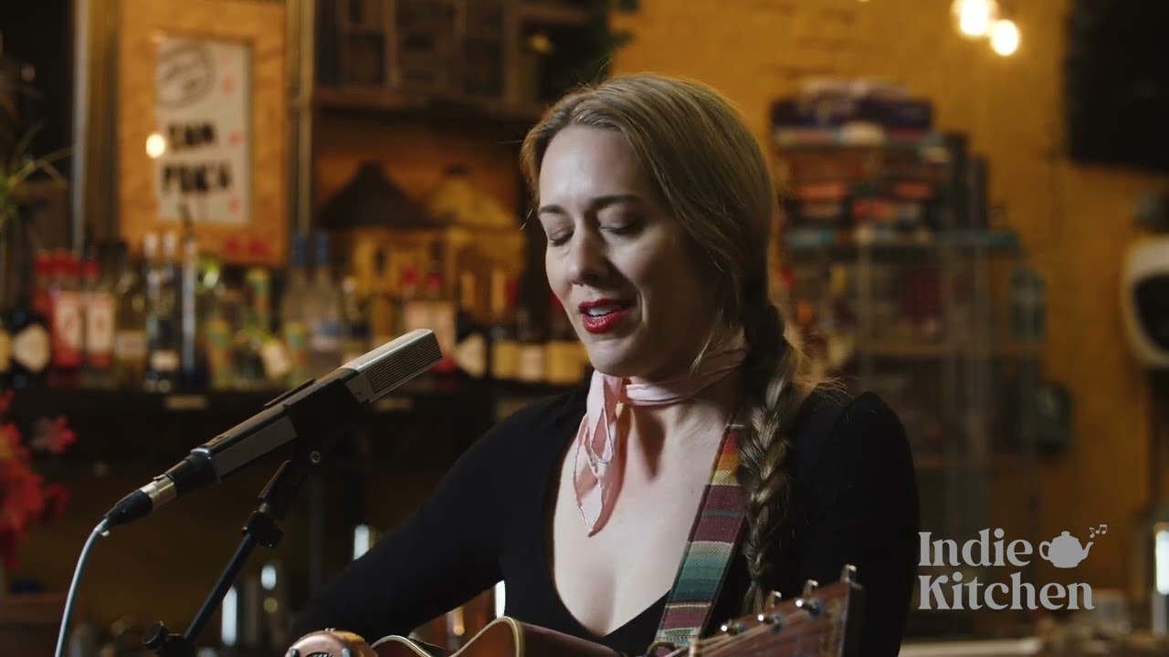 Brennen Leigh - Billy & Beau (Indie Kitchen Sessions at UK Americana Music Week)