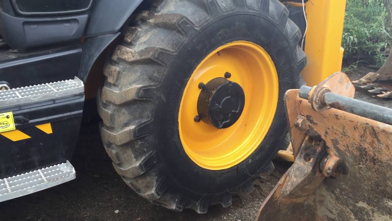 Koparka JCB 4CX
