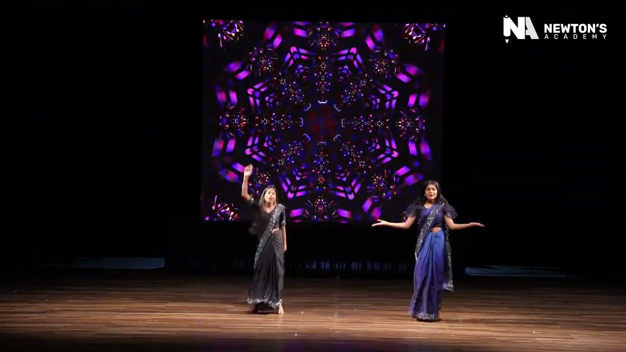 Bollywood dance by 11th girls | Newton's Academy | Annual Day | Aaghaz 2025