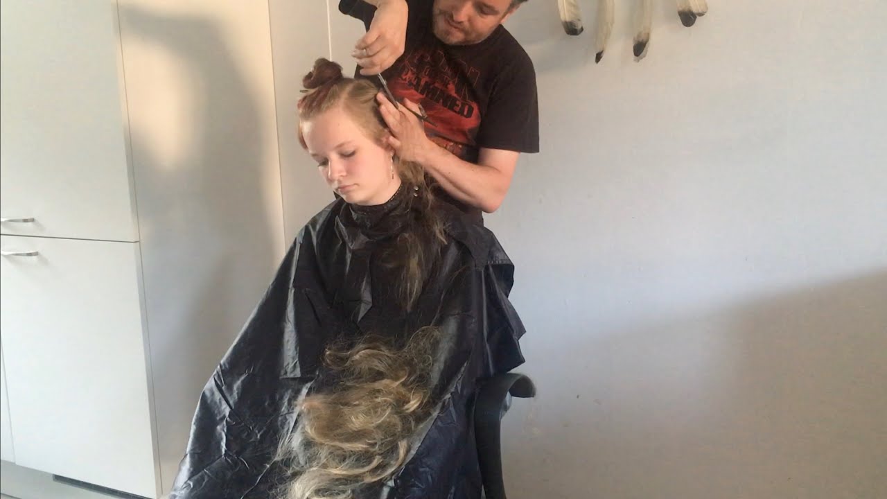 Summer haircut! From bob to short hair