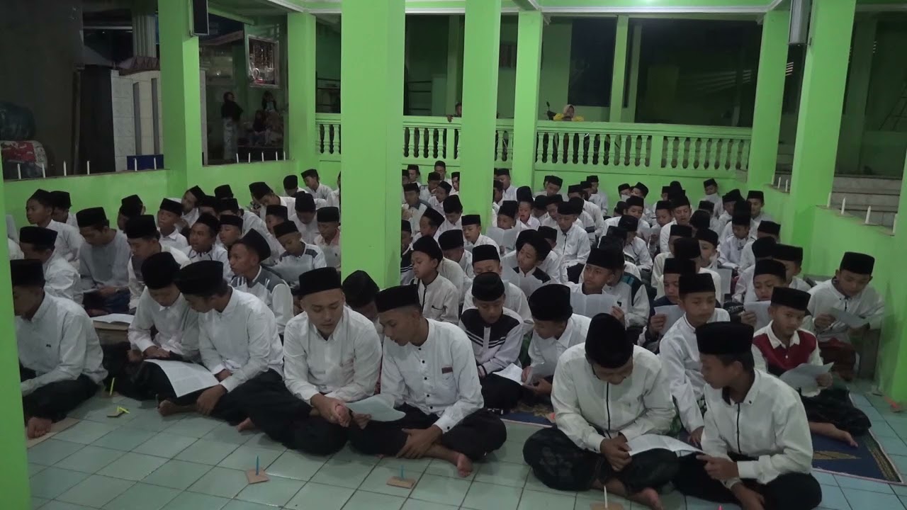 LALARAN NADHOM TAREH
