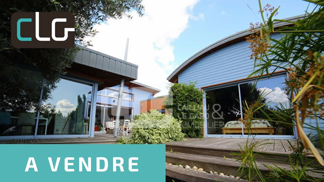 (PONT-L'ABBÉ) A vendre, contemporaine aux volumes atypiques