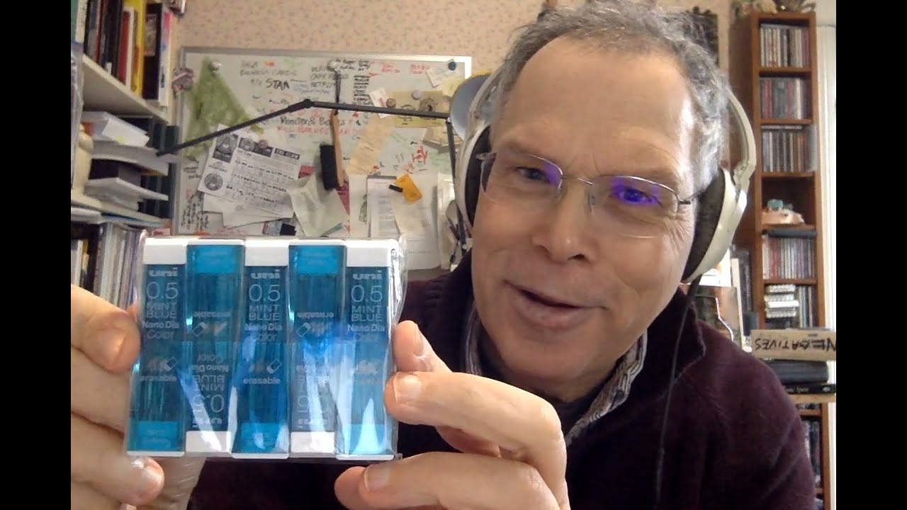Unboxing: Non-Photo Blue Mechanical Pencil Leads