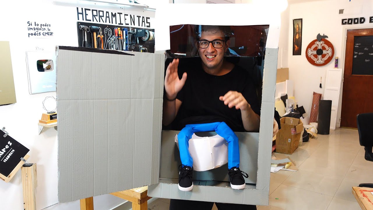 Intentando hacer el Disfraz de Halloween m&aacute;s Gracioso