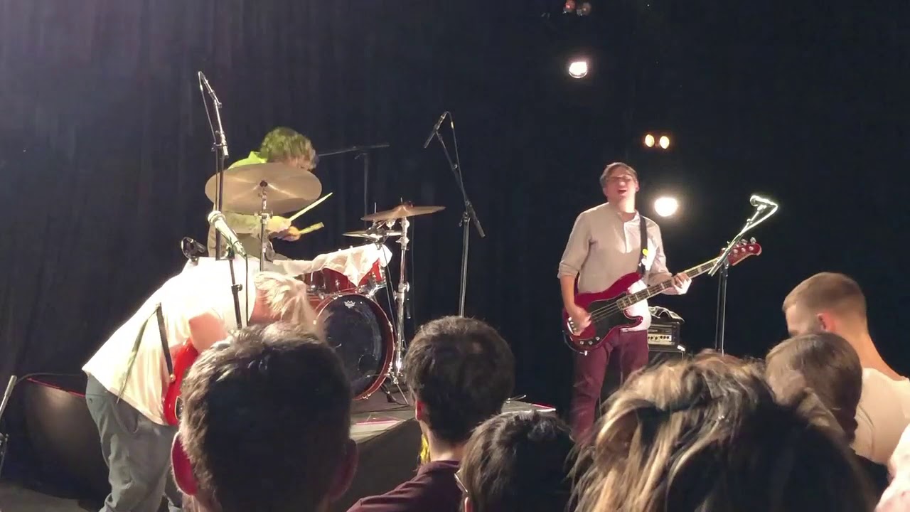 Richard Dawson - Jogging, live at Alice, Copenhagen 31 Jan 2020