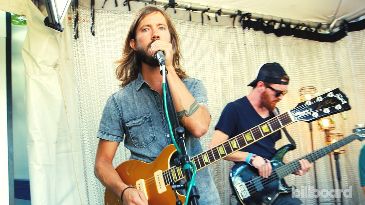 Moon Taxi 